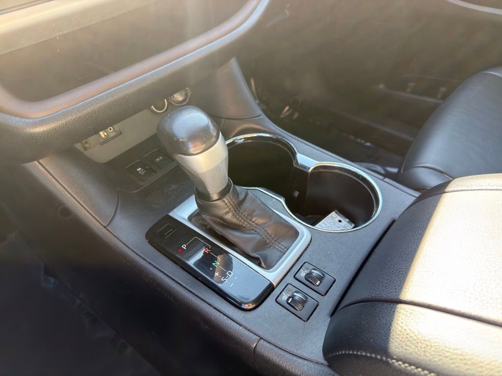 Used 2016 Toyota Highlander XLE image 29