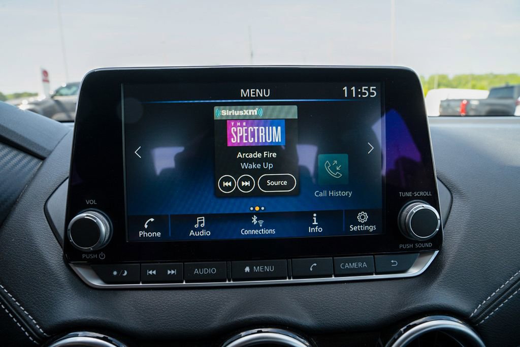 Used 2024 Nissan Sentra SV FWD image 12