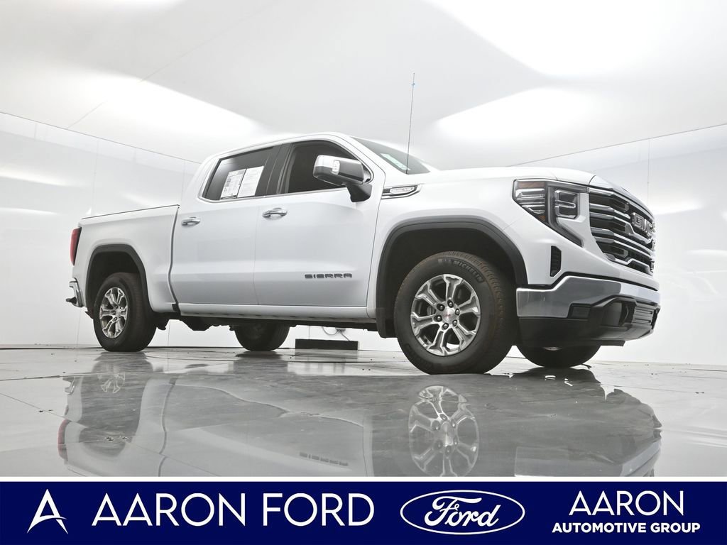 Used 2024 GMC Sierra 1500 SLT image 3