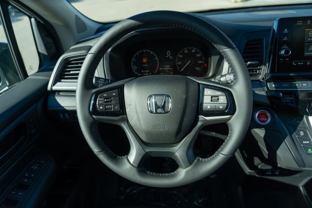 New 2026 Honda Odyssey EX-L image 11