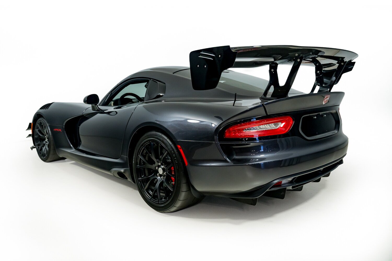 Used 2016 Dodge Viper GTC w/ ACR Package RWD image 4