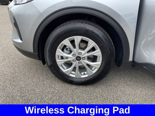 Used 2023 Ford Escape Active w/ Tech Pack #2 AWD/4WD image 23