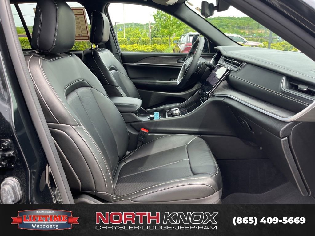 Used 2024 Jeep Grand Cherokee Limited w/ Luxury Tech Group II AWD/4WD image 26