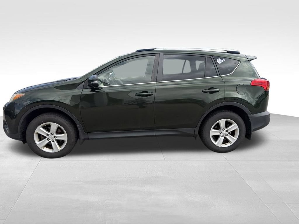 Used 2013 Toyota RAV4 XLE AWD/4WD image 15
