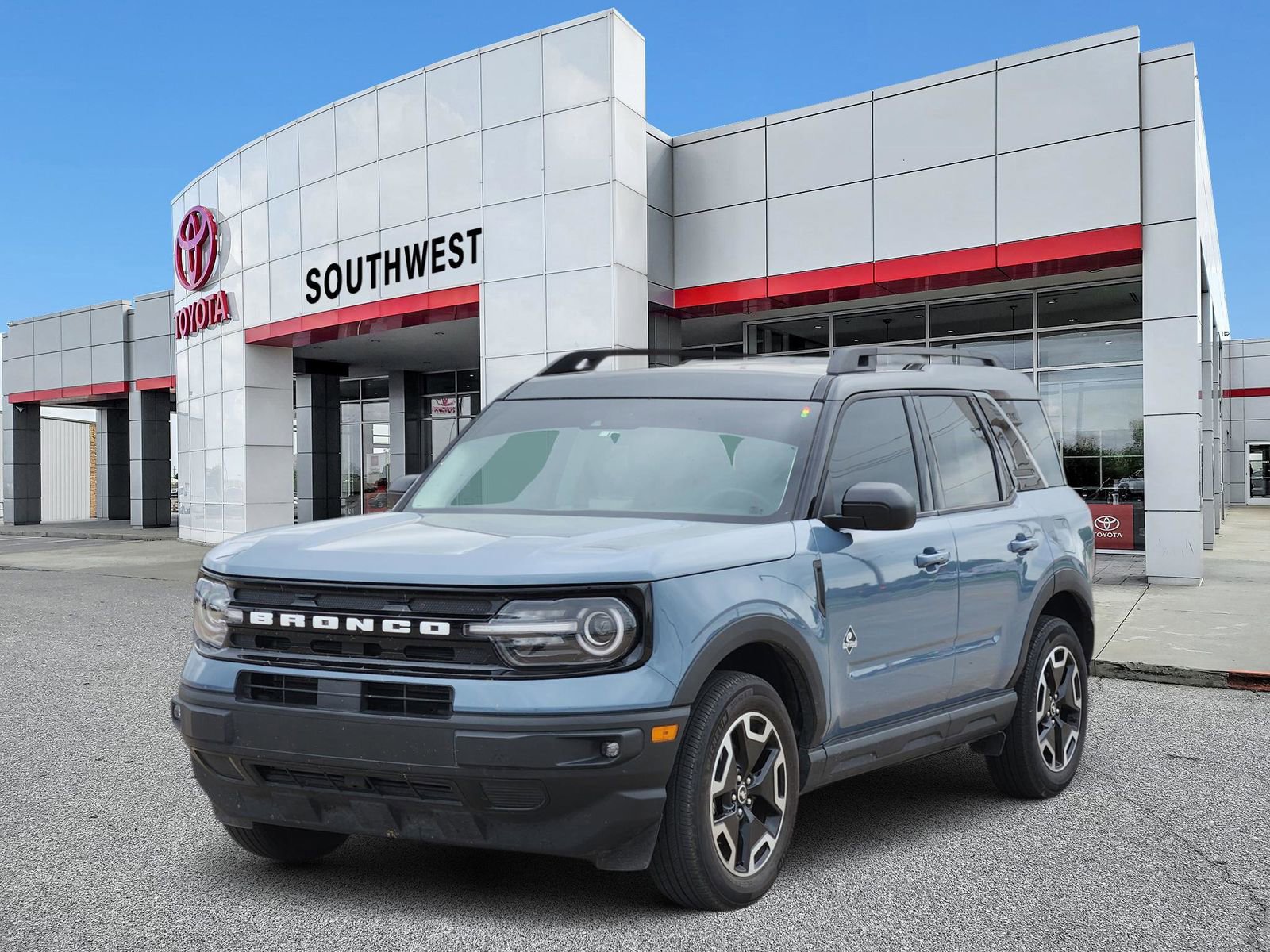 Used 2024 Ford Bronco Sport Outer Banks w/ Tech Package video 2