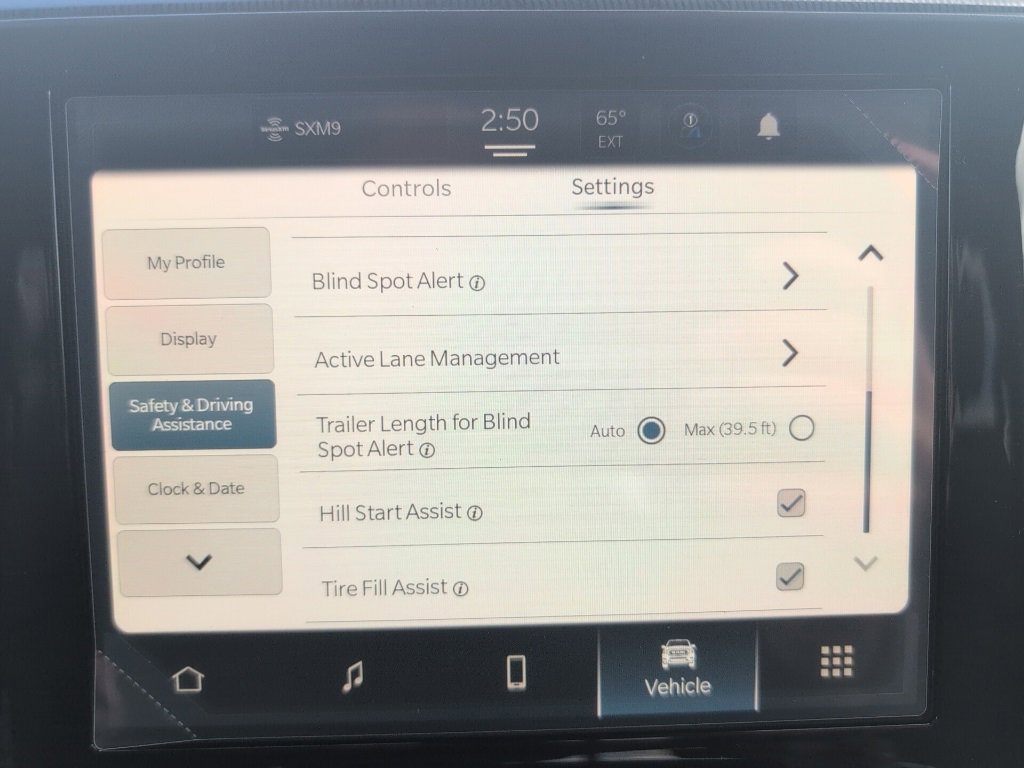 New 2025 RAM 1500 4x4 Crew Cab image 45