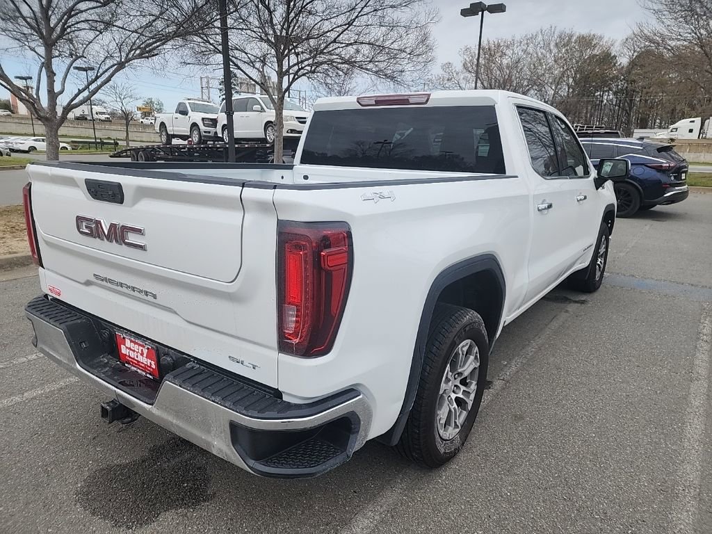 Used 2025 GMC Sierra 1500 SLT image 3