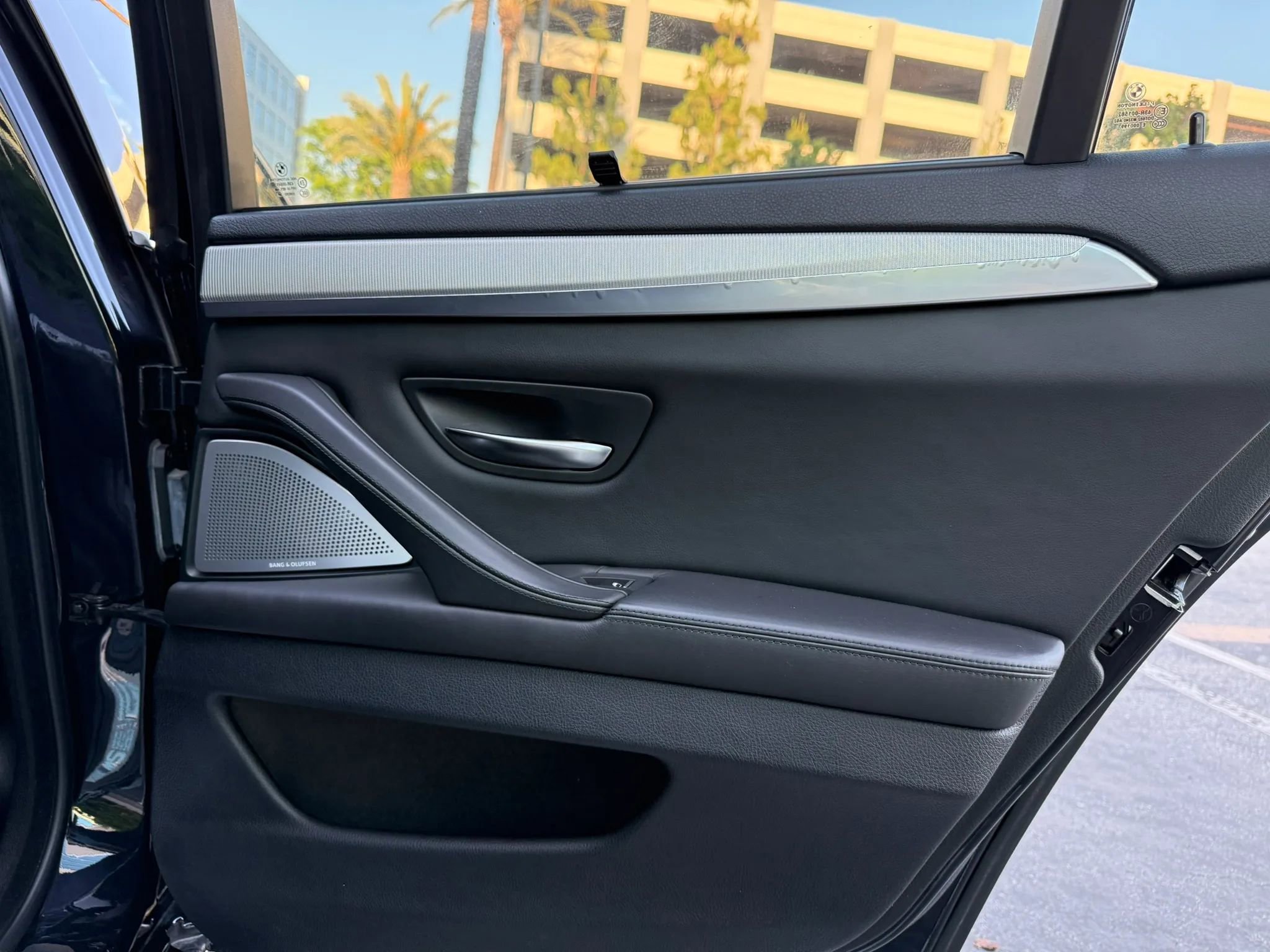 Used 2013 BMW M5 RWD image 29