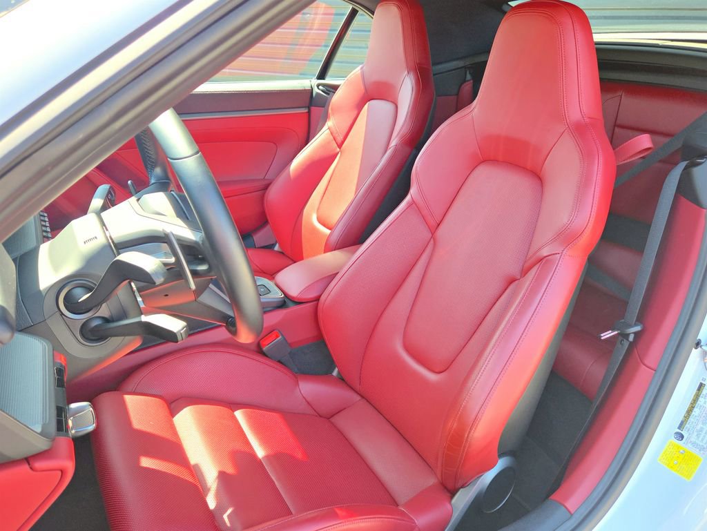 Certified 2021 Porsche 911 Carrera image 5