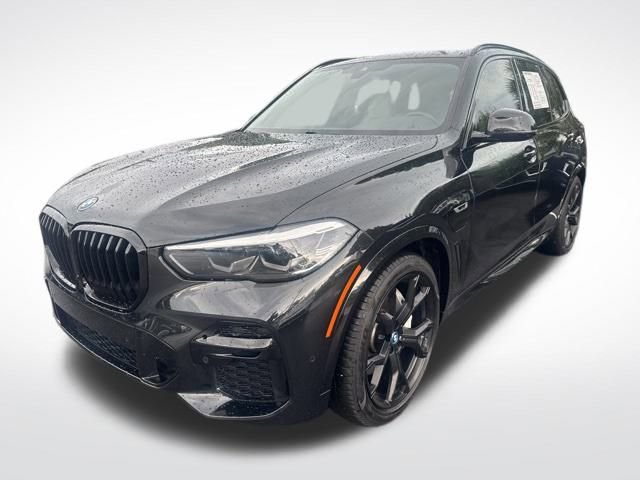 Used 2023 BMW X5 xDrive45e w/ M Sport Package image 1