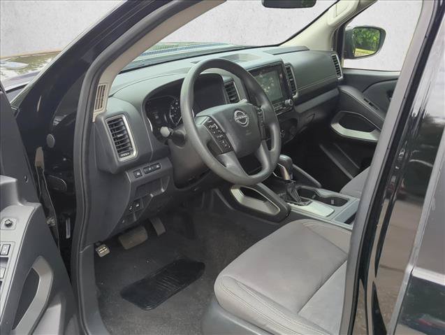 Used 2022 Nissan Frontier SV AWD/4WD image 11