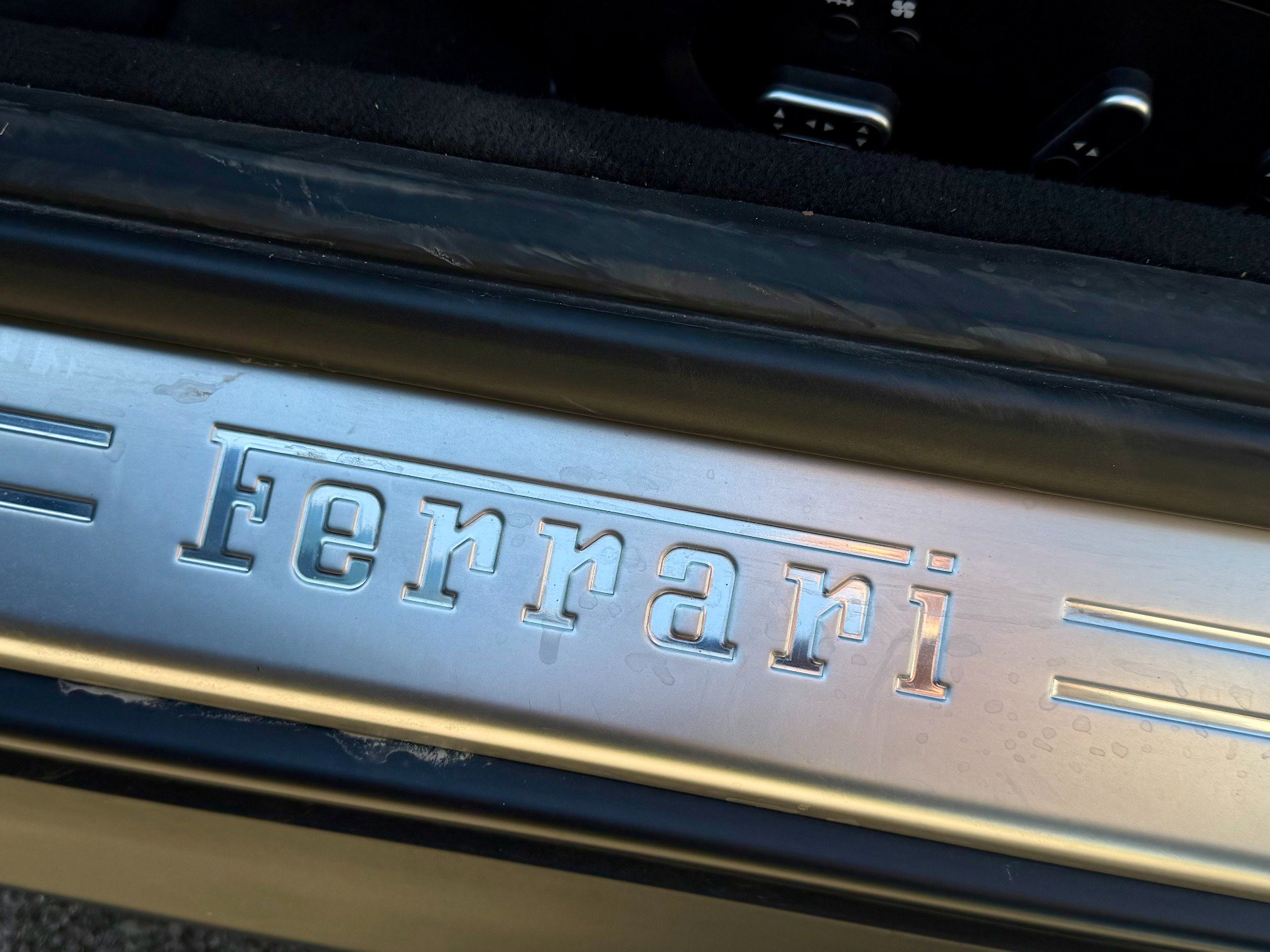 Used 2018 Ferrari GTC4Lusso T image 13