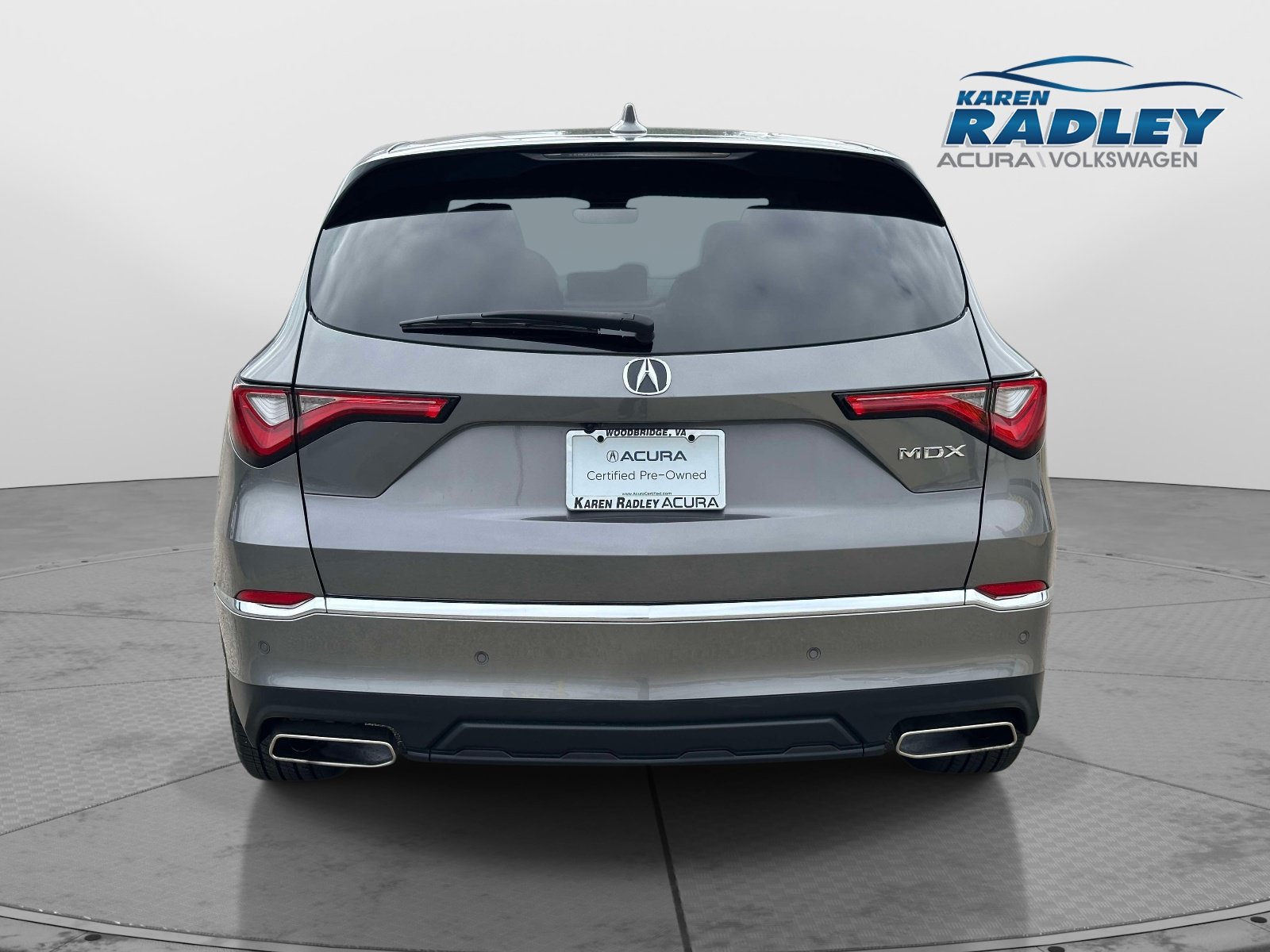 Used 2022 Acura MDX w/ Technology Package FWD image 3