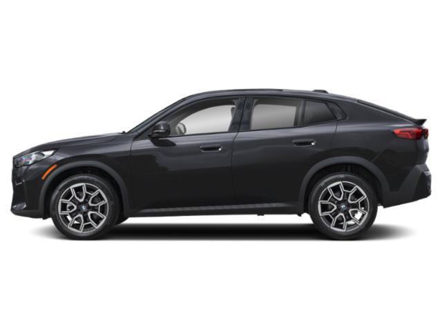 New 2026 BMW X2 xDrive28i w/ M Sport Package AWD/4WD image 3