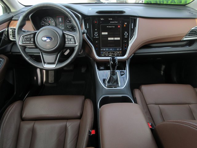 Used 2025 Subaru Outback Touring w/ Popular Package #2 image 11