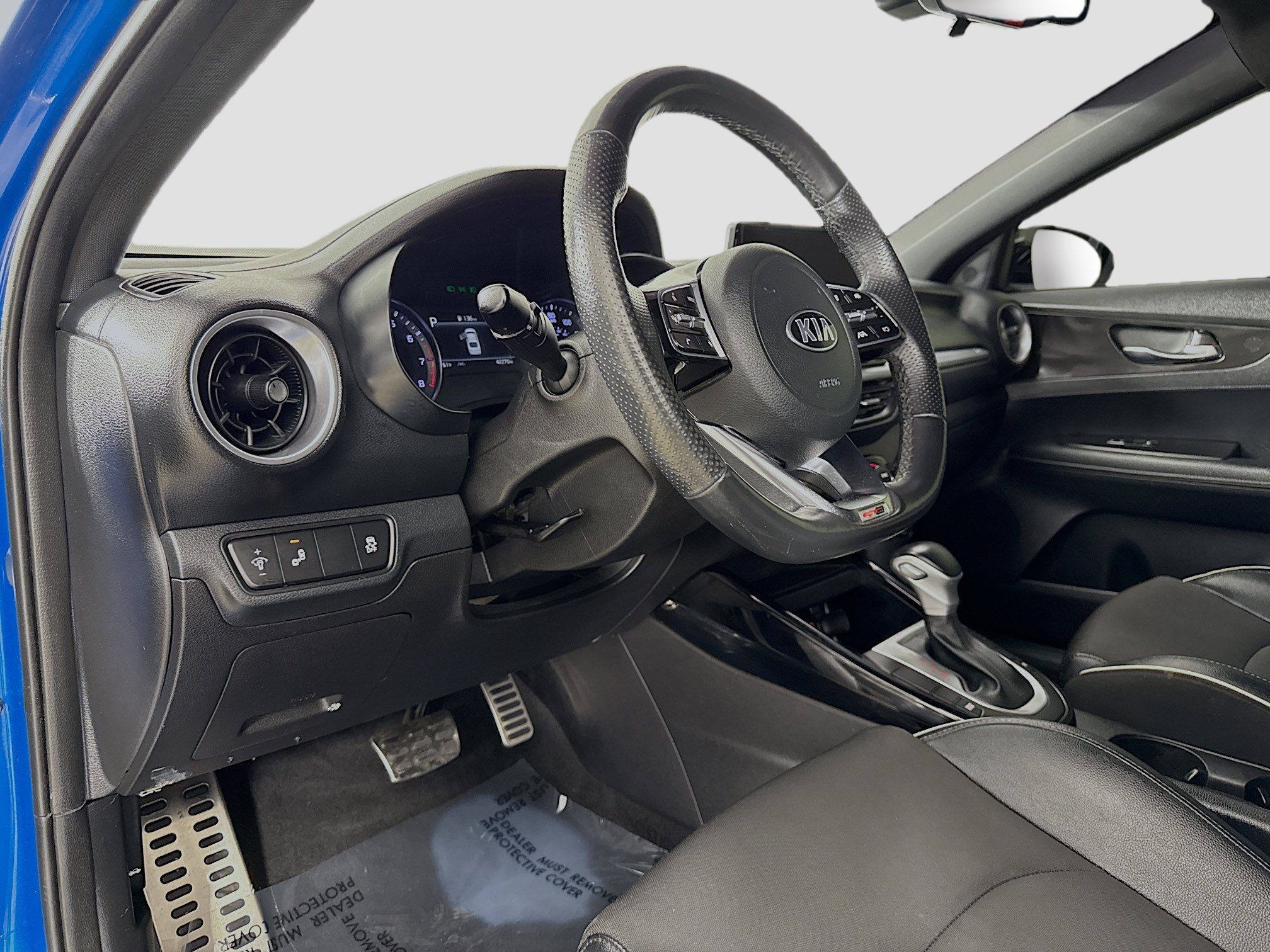 Used 2023 Kia Forte GT-Line FWD image 11