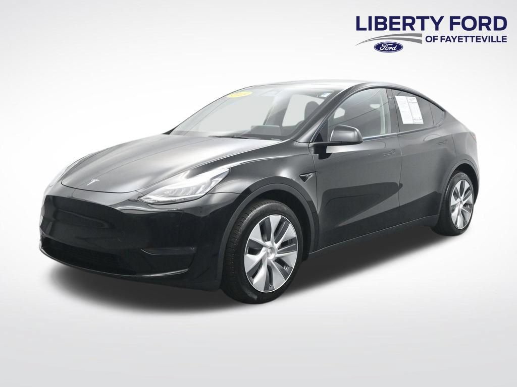 Used 2023 Tesla Model Y Long Range AWD/4WD image 1