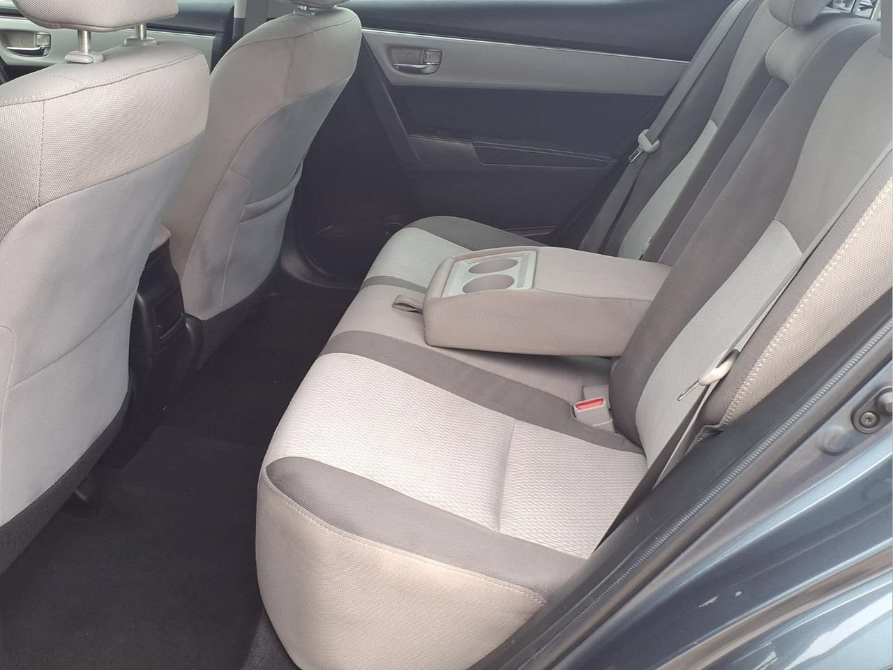 Certified 2019 Toyota Corolla LE FWD image 10