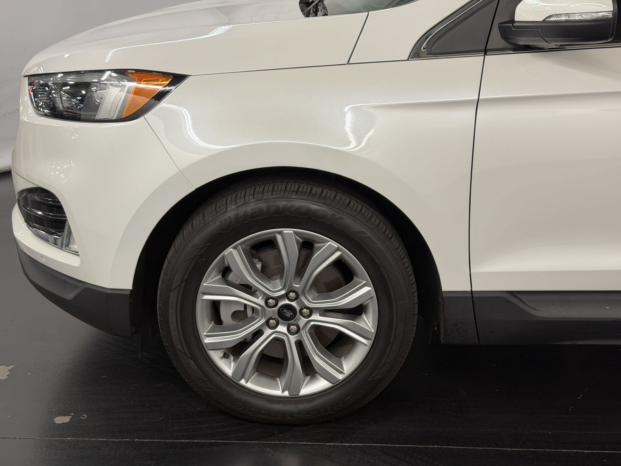 Used 2024 Ford Edge Titanium AWD/4WD image 12