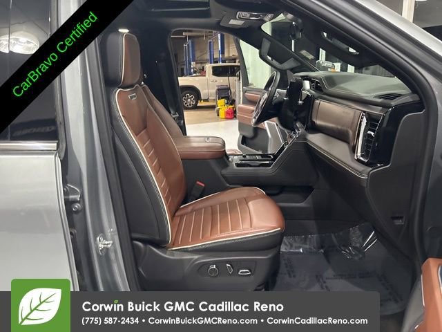 Certified 2025 GMC Sierra 3500 Denali Ultimate AWD/4WD image 36