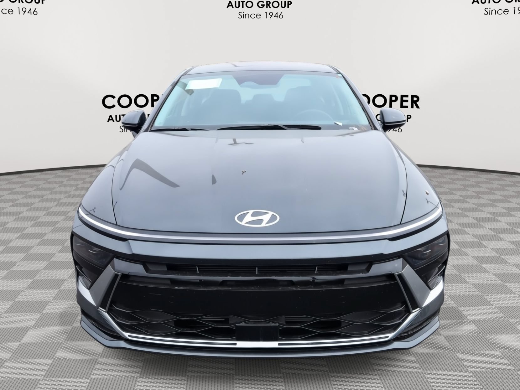 New 2026 Hyundai Sonata SEL FWD image 2