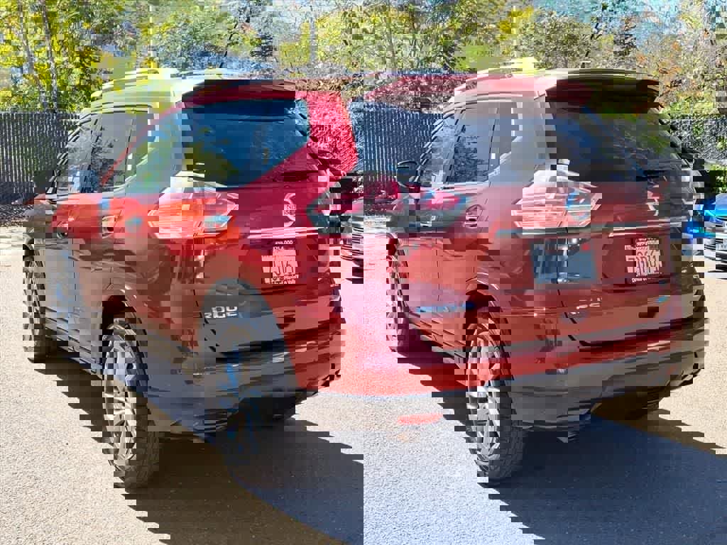 Used 2014 Nissan Rogue SL image 7