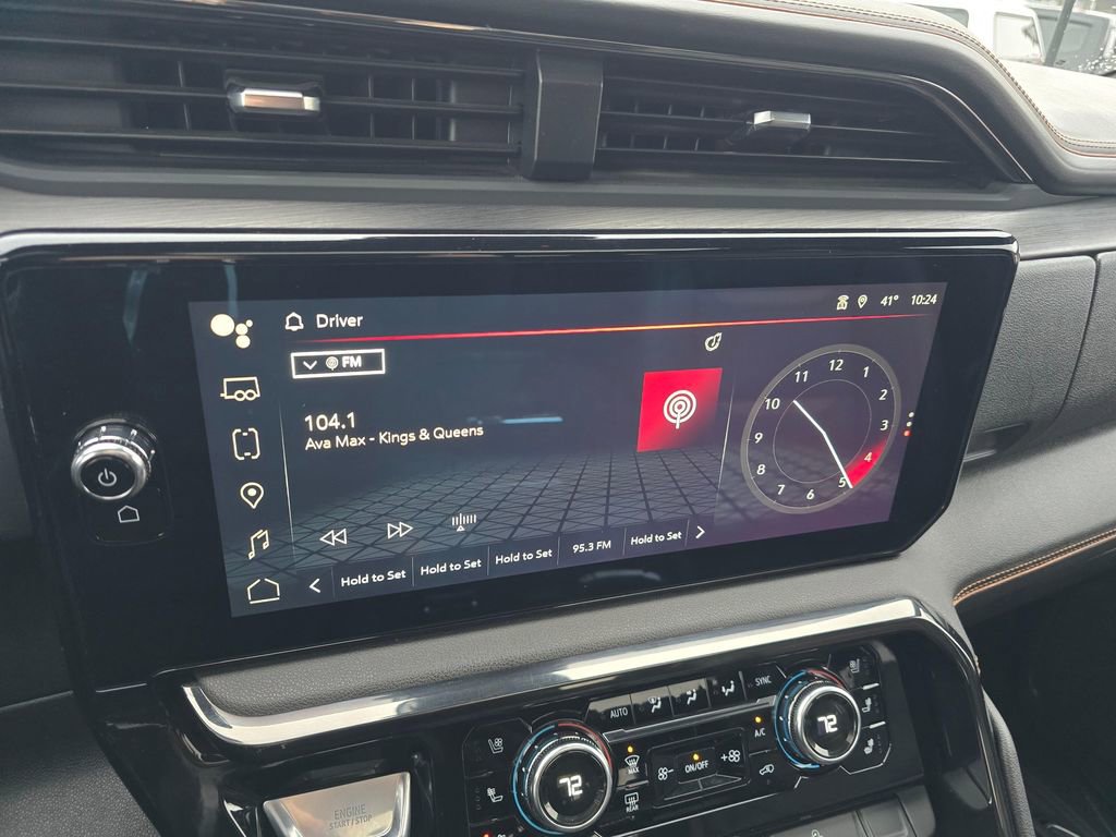 Used 2024 GMC Sierra 2500 AT4 w/ AT4 Premium Plus Package AWD/4WD image 27