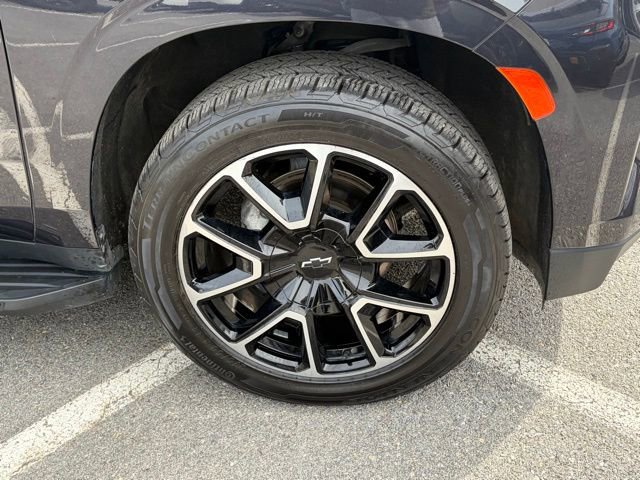 Used 2022 Chevrolet Tahoe RST w/ Luxury Package image 10