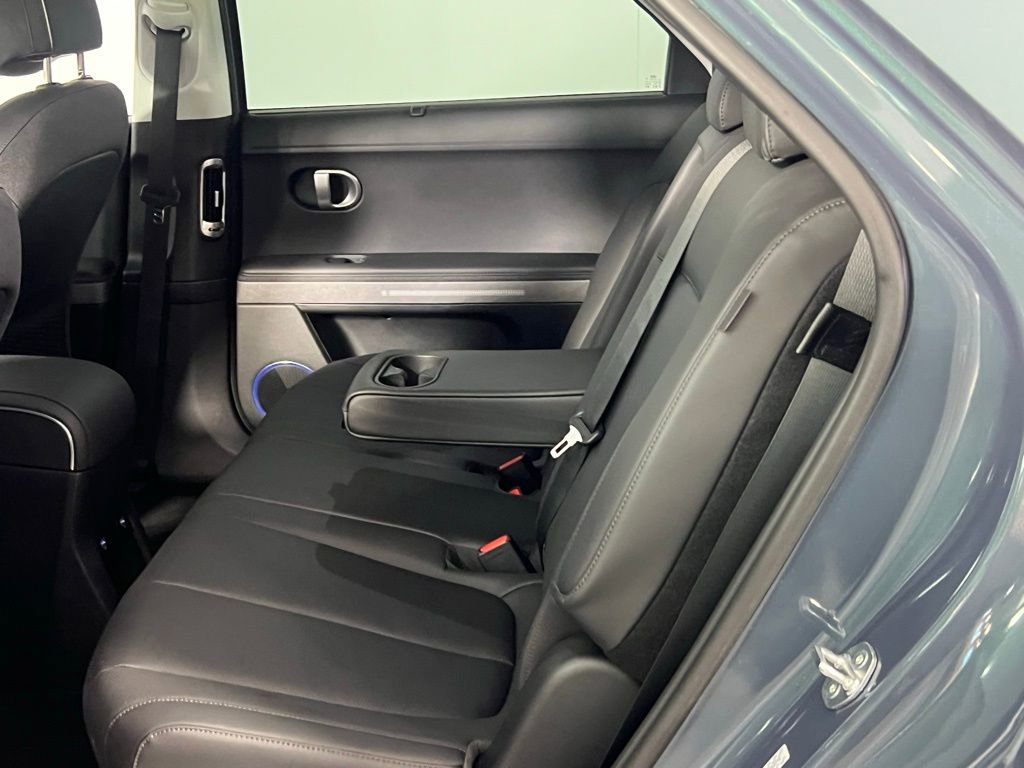 Used 2024 Hyundai Ioniq 5 Limited image 26