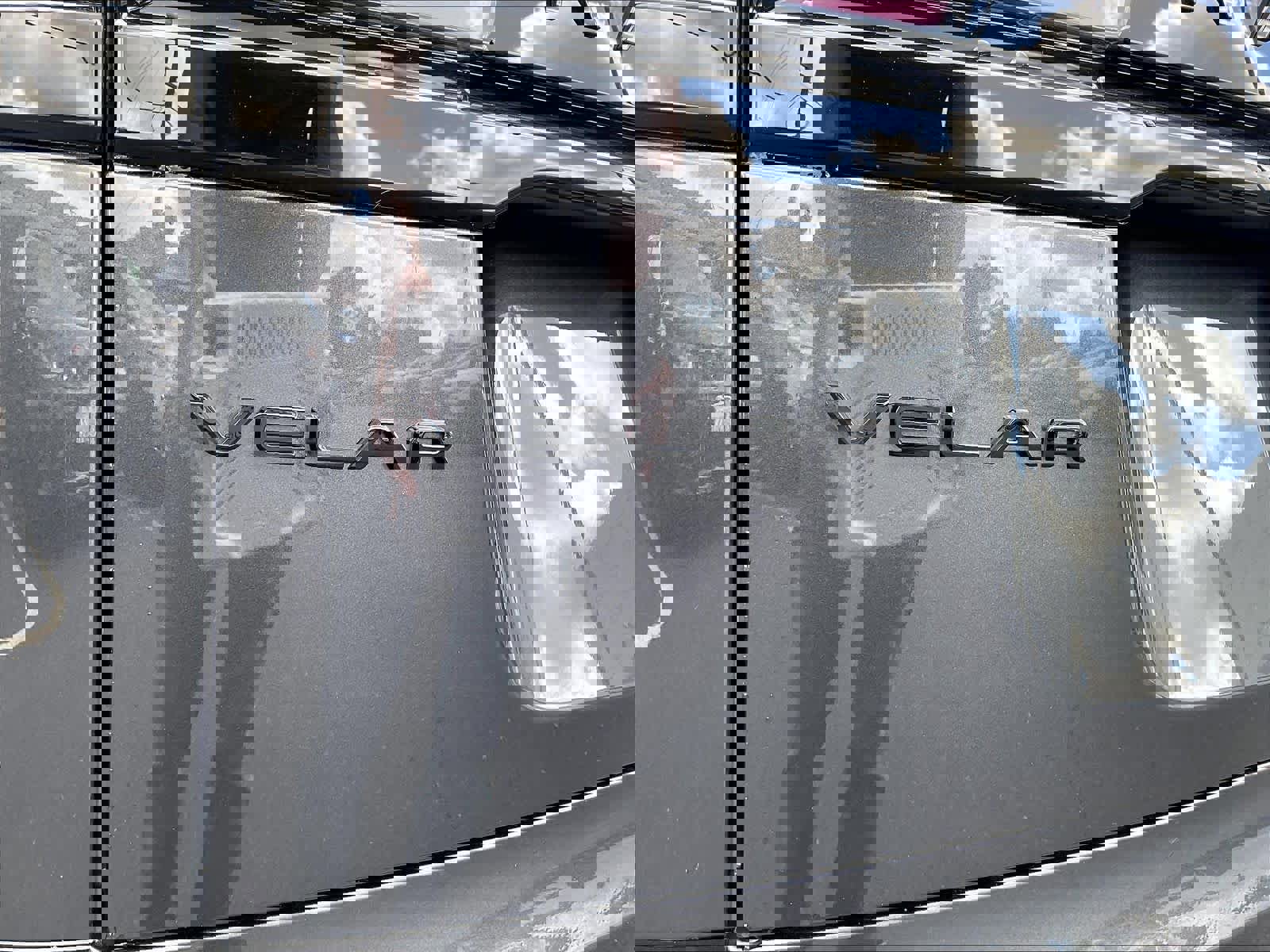 Used 2026 Land Rover Range Rover Velar Dynamic SE image 10