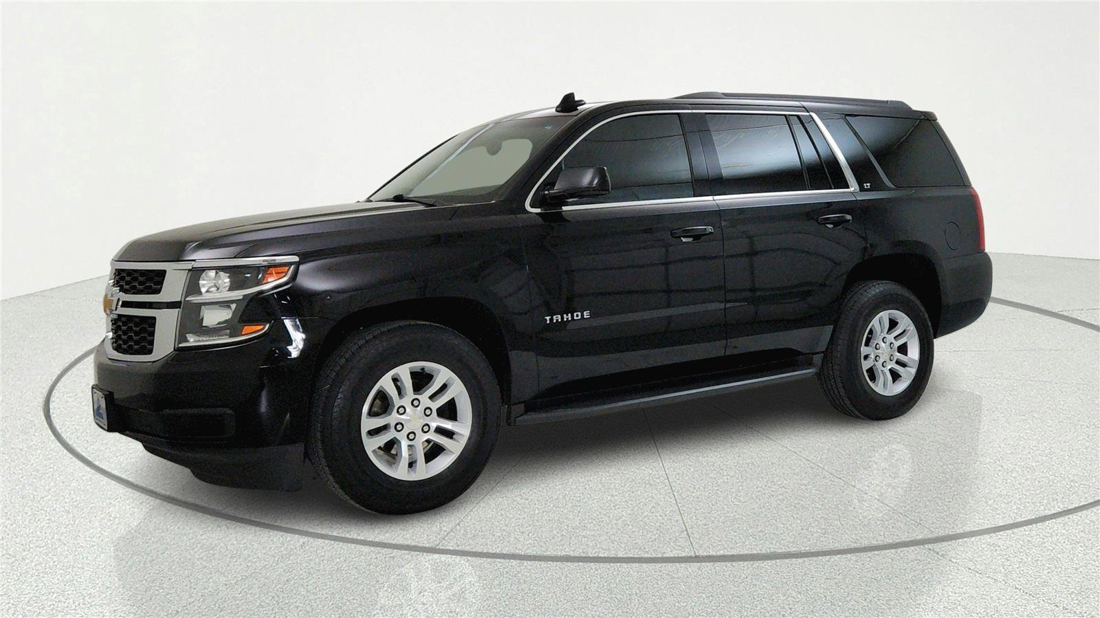 Used 2020 Chevrolet Tahoe LT AWD/4WD image 2