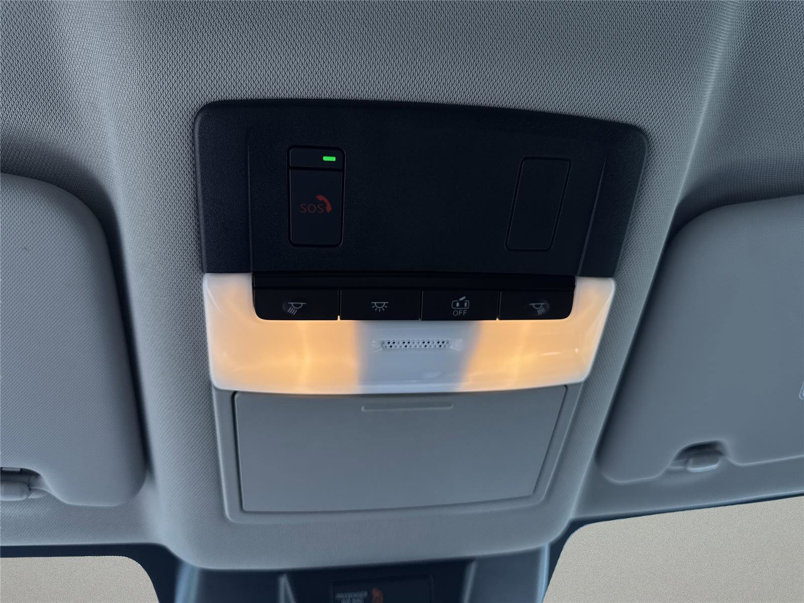 Used 2023 Nissan Rogue SV FWD image 28