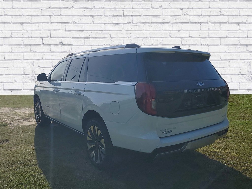 New 2025 Ford Expedition Max Platinum w/ Driver's Package image 3