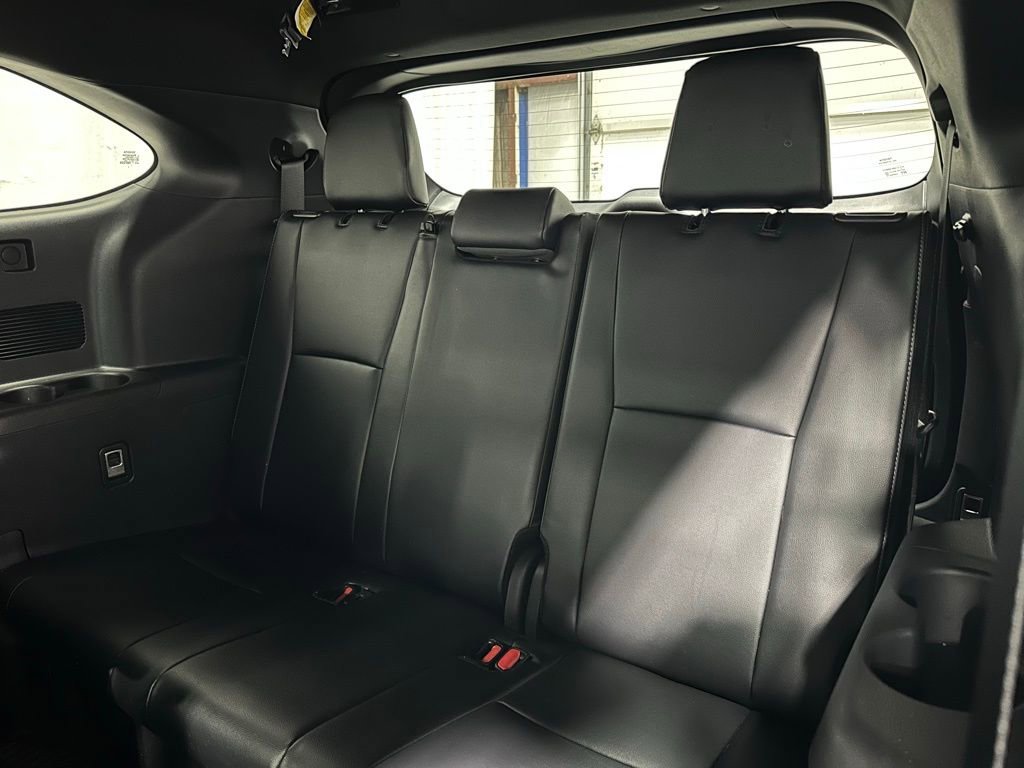 Used 2025 Toyota Highlander XSE AWD/4WD image 53