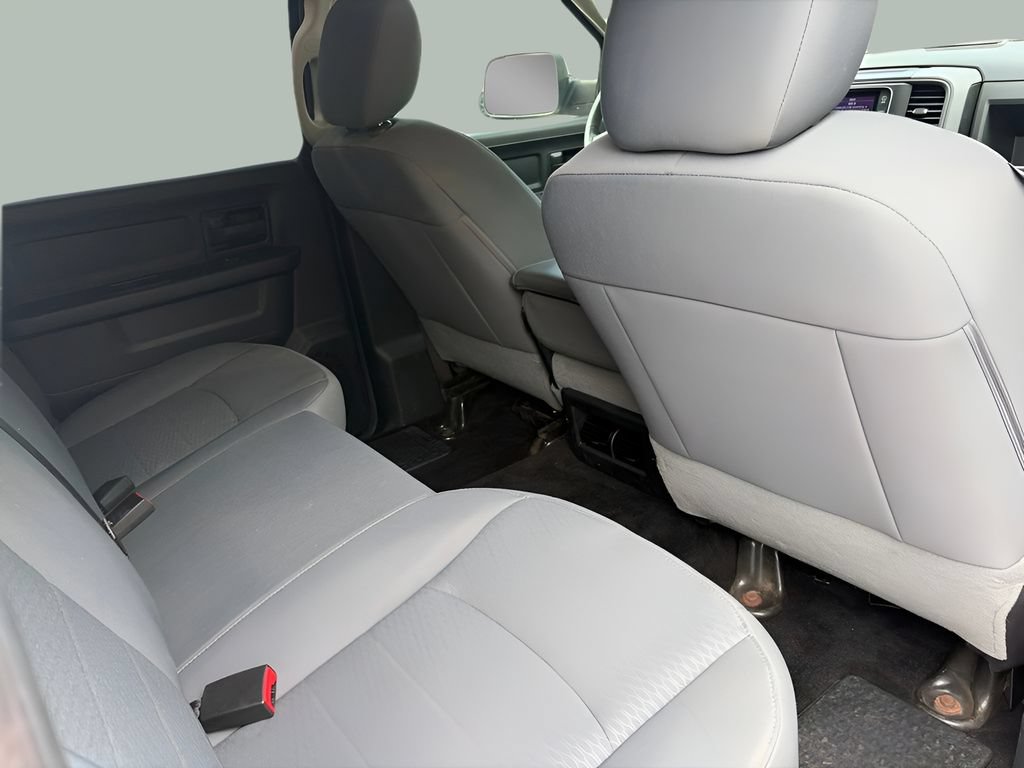 Used 2014 RAM 2500 Tradesman w/ Chrome Appearance Group AWD/4WD image 14
