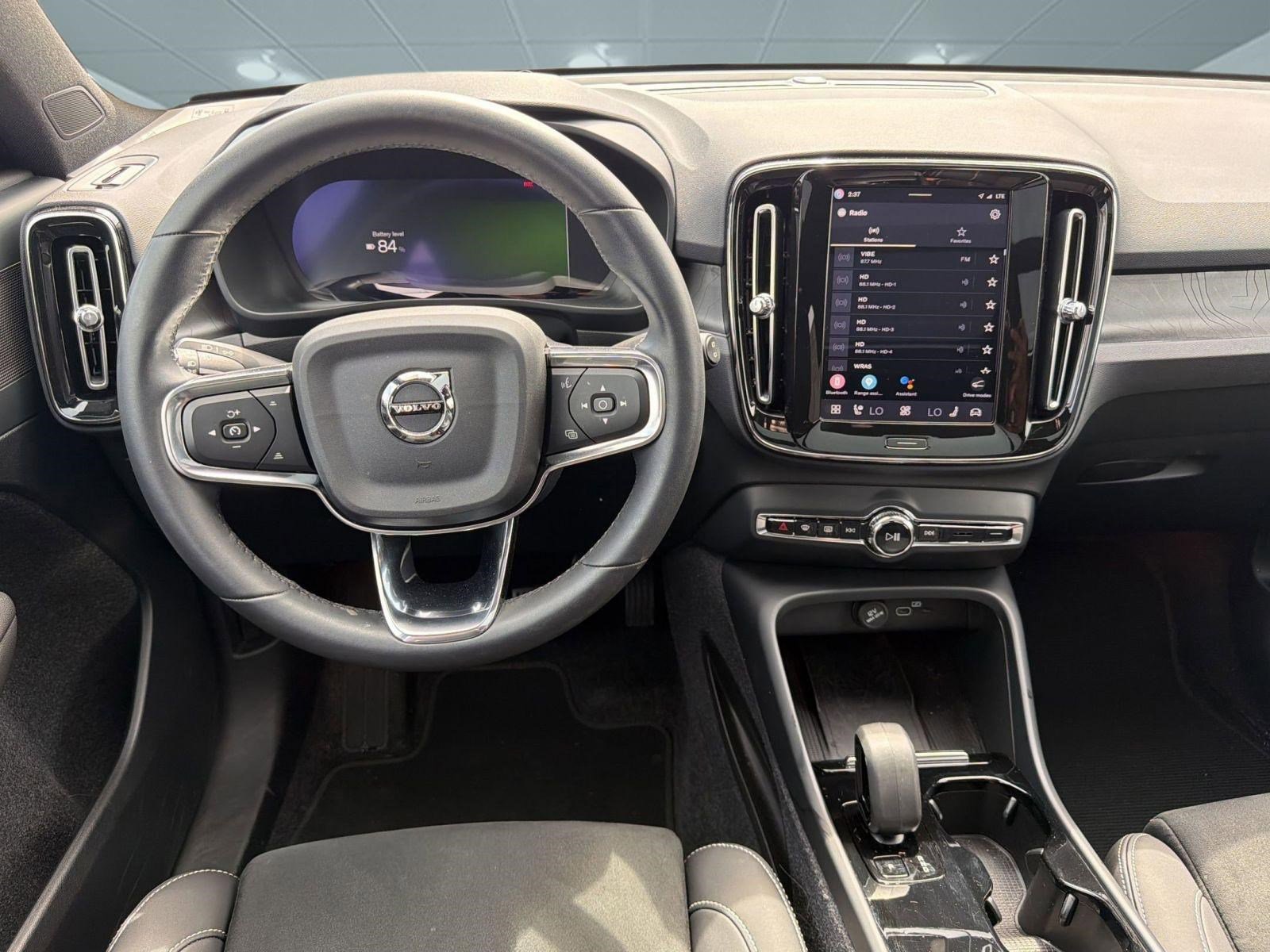 Certified 2024 Volvo XC40 Recharge Plus w/ Protection Package Premier RWD image 27