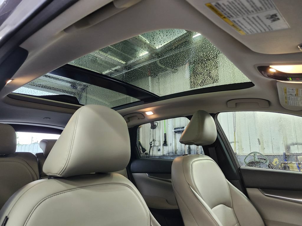 Used 2024 INFINITI QX50 Luxe AWD/4WD image 11