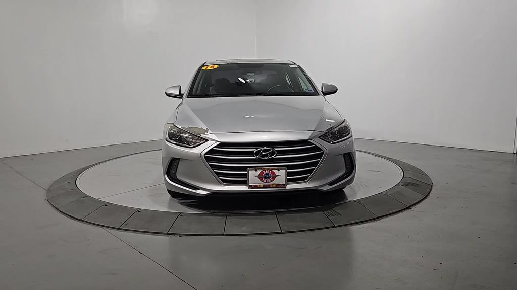 Used 2018 Hyundai Elantra Value Edition w/ Cargo Package FWD image 9
