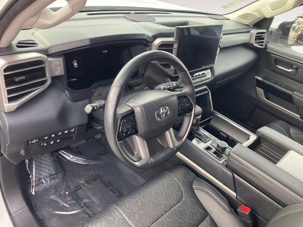 Used 2023 Toyota Sequoia Limited image 16