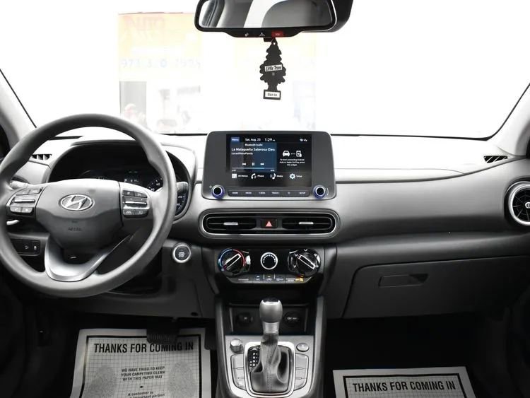 Used 2023 Hyundai Kona SEL AWD/4WD image 19
