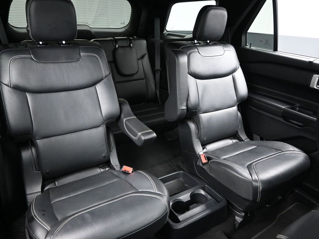Used 2020 Ford Explorer ST image 36