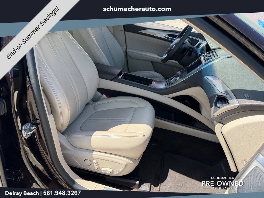 Used 2020 Lincoln MKZ w/ Convenience Package FWD image 16