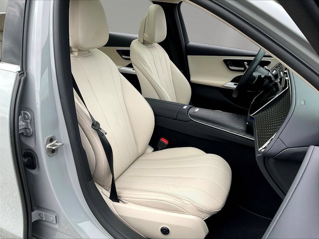 Certified 2024 Mercedes-Benz E 350 4MATIC Sedan image 31