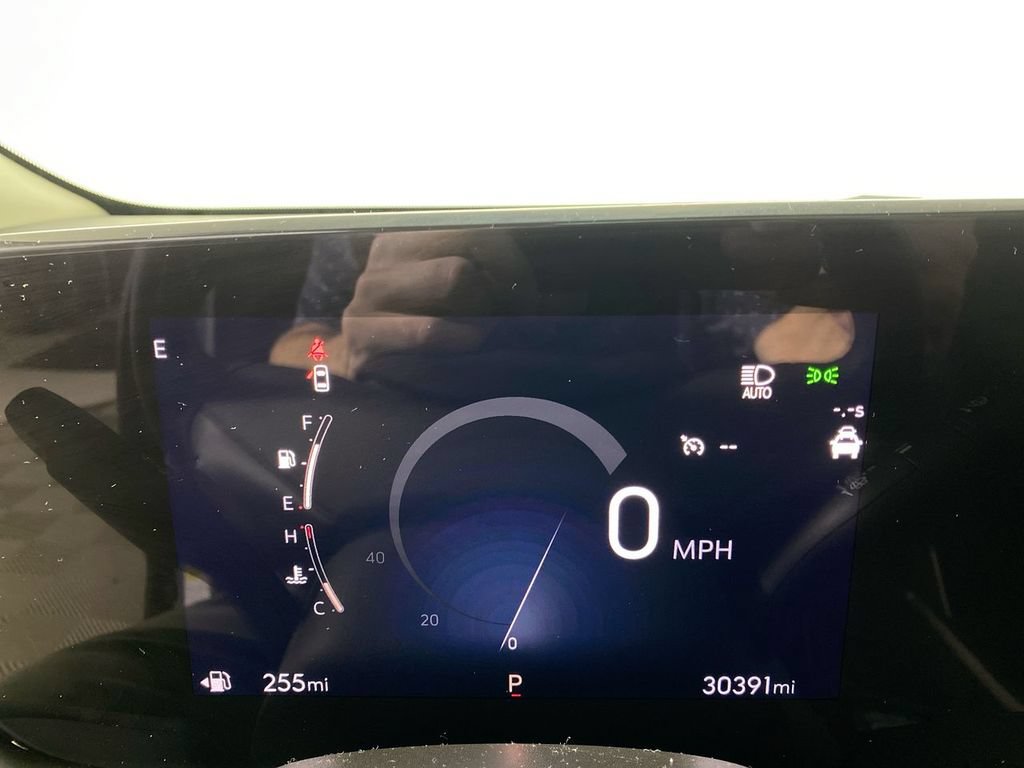 Certified 2024 Buick Encore GX Sport Touring w/ Experience Buick Package FWD image 15