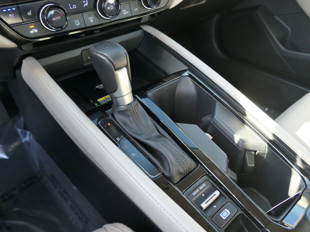 Used 2024 Honda Accord Touring image 21