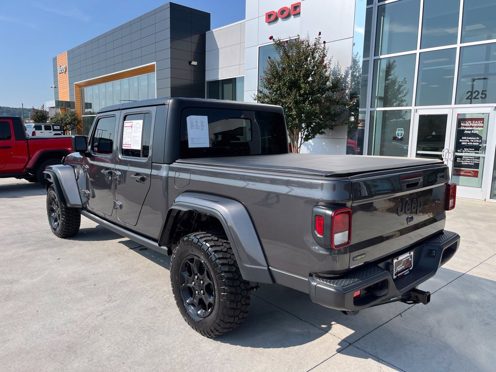 Used 2023 Jeep Gladiator Sport AWD/4WD image 18