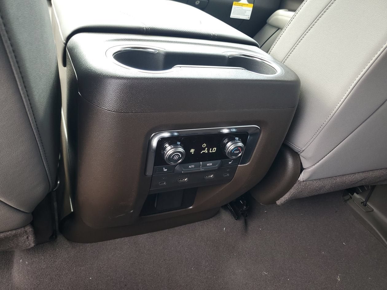 New 2026 GMC Yukon XL Elevation w/ Elevation Premium Package AWD/4WD image 16