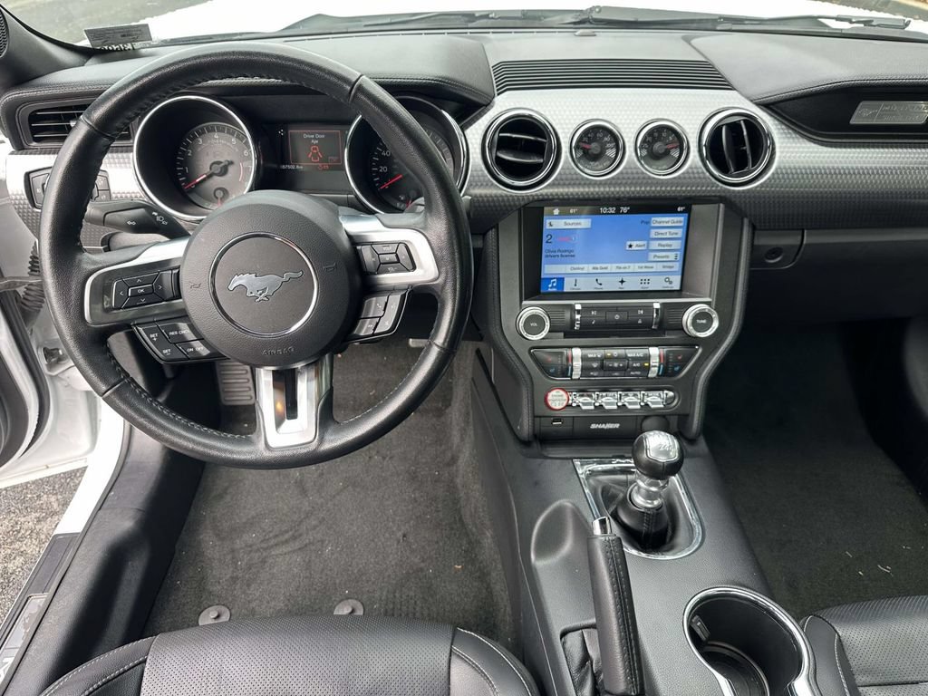 Used 2017 Ford Mustang GT Premium w/ GT Performance Package RWD image 31