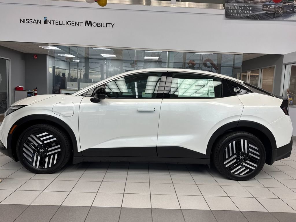 New 2026 Nissan Leaf SV+ image 8