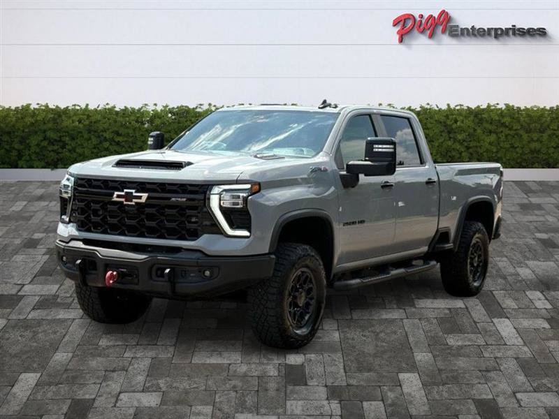 Used 2024 Chevrolet Silverado 2500 ZR2 w/ ZR2 Bison Edition AWD/4WD image 4